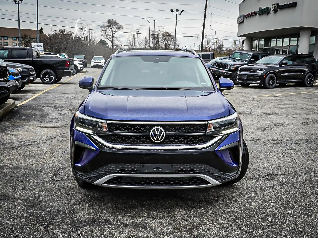 Volkswagen Taos снимка Volkswagen Taos