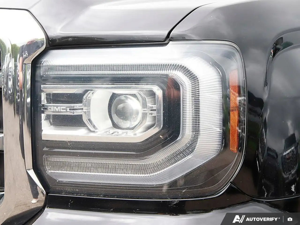 GMC Sierra 1500 photo GMC Sierra 1500