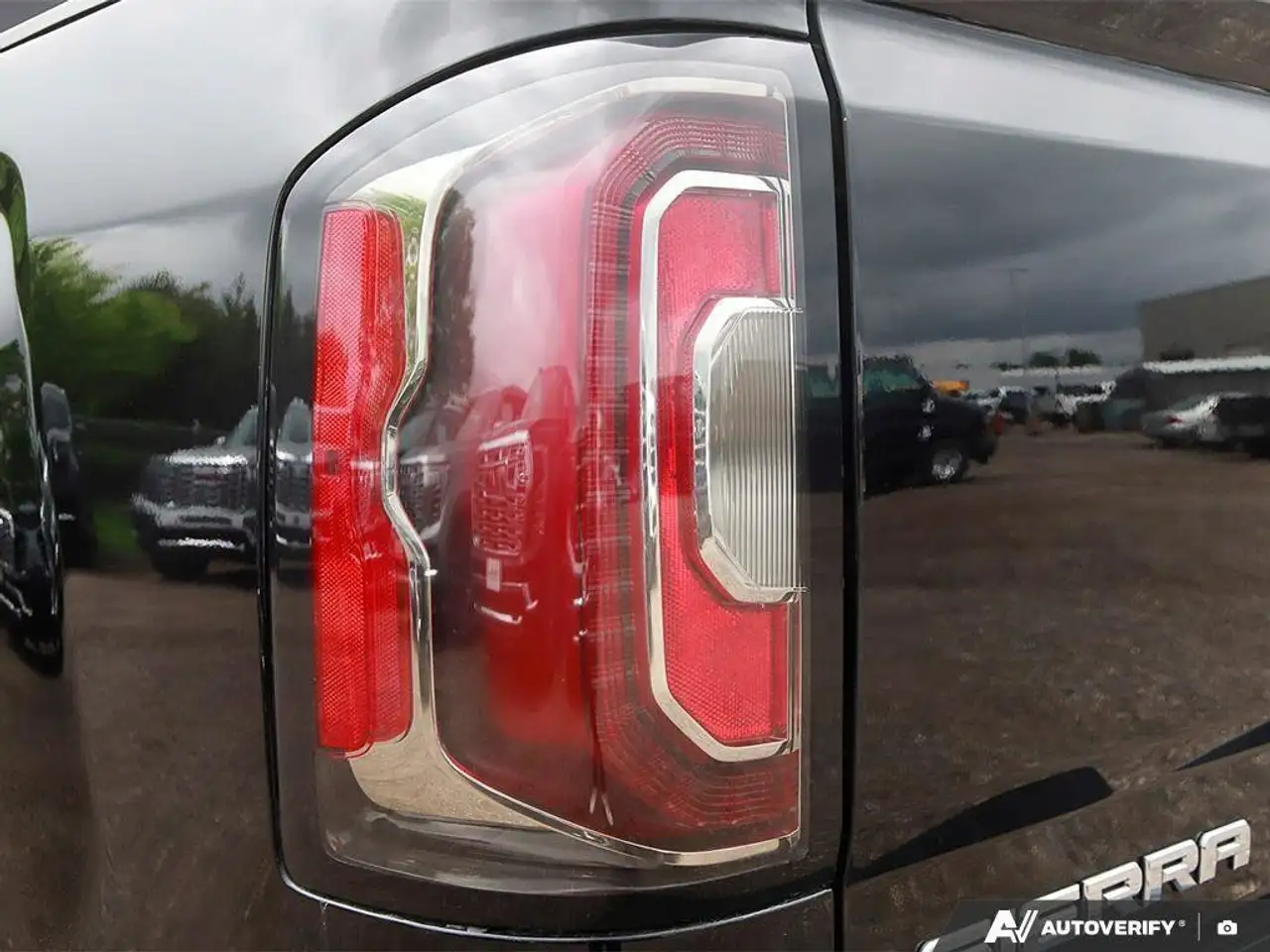 GMC Sierra 1500 photo GMC Sierra 1500