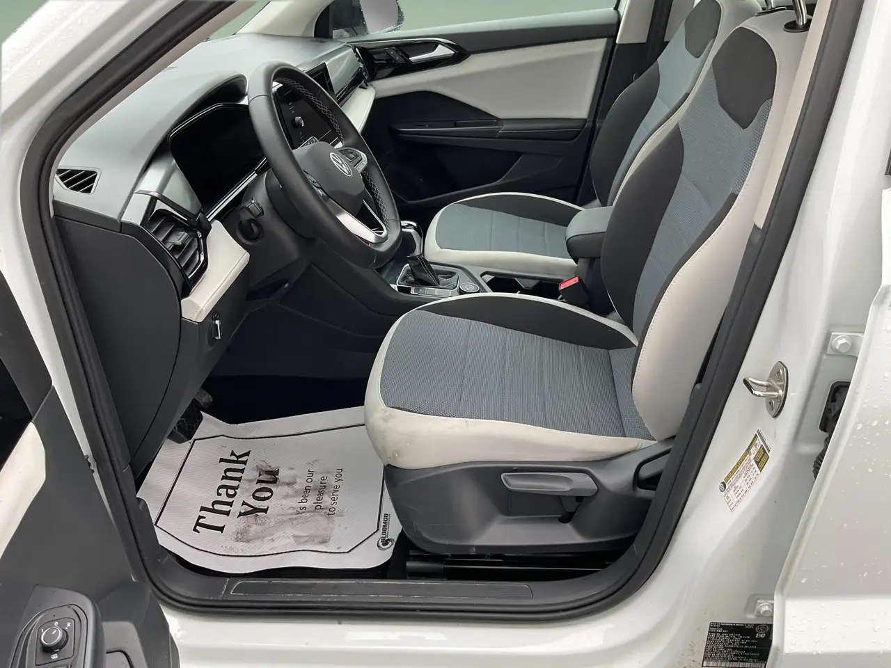 Volkswagen Taos снимка Volkswagen Taos
