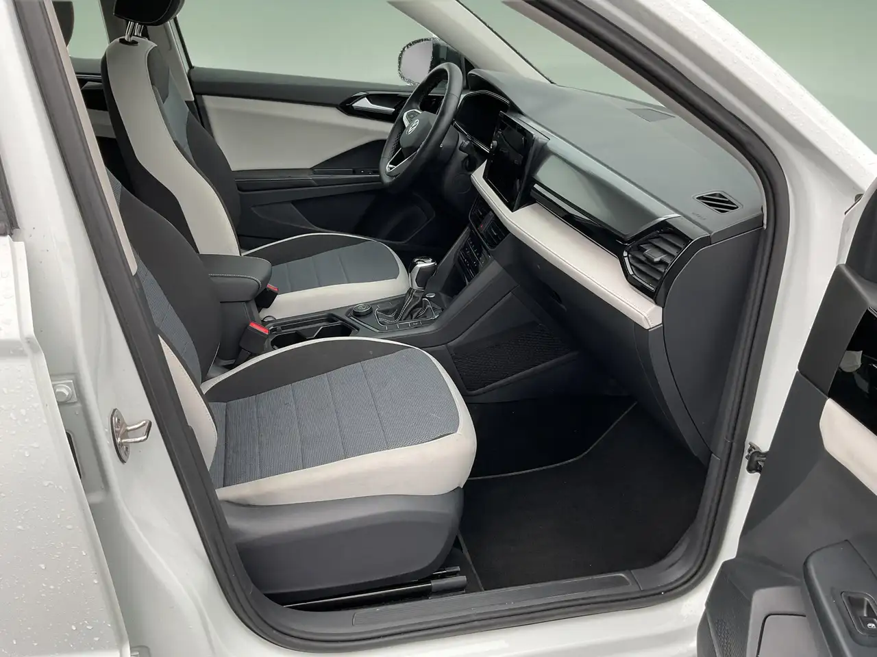 Volkswagen Taos снимка Volkswagen Taos