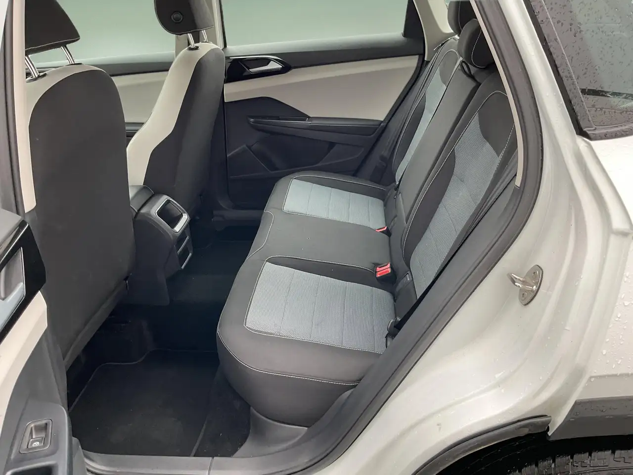Volkswagen Taos снимка Volkswagen Taos