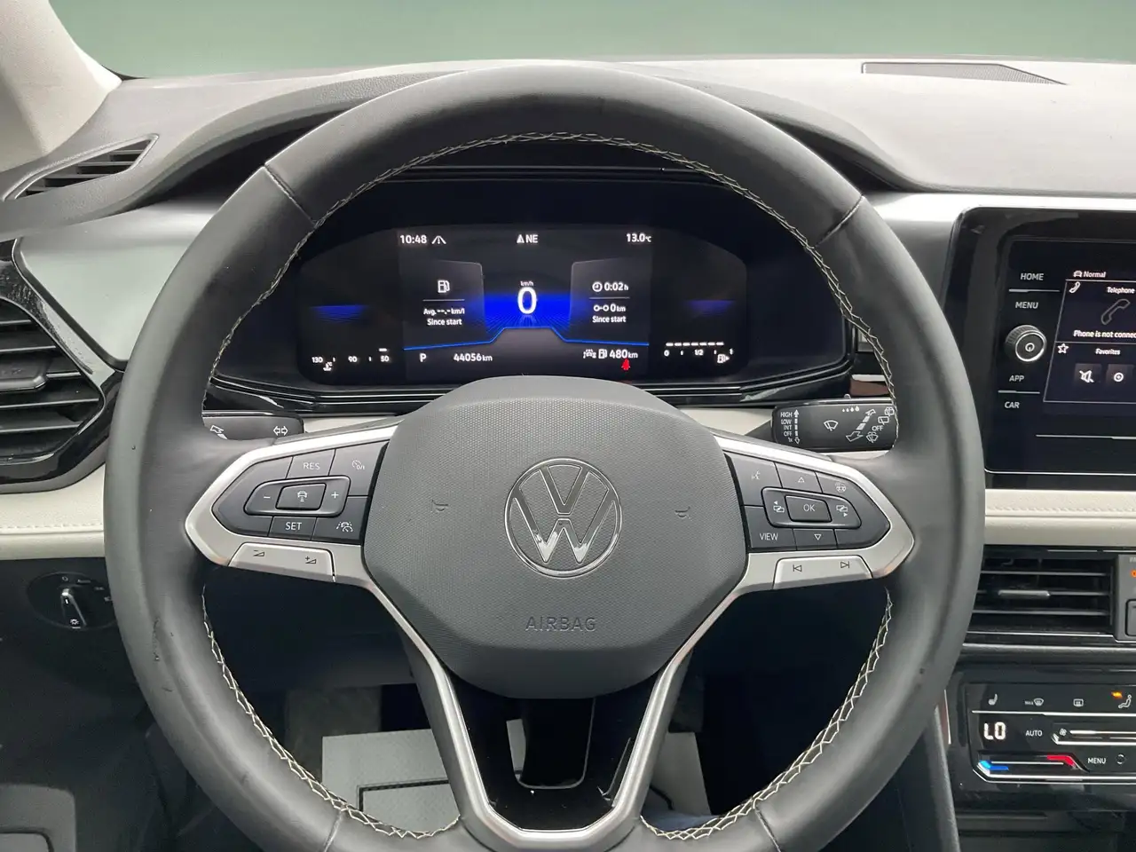 Volkswagen Taos снимка Volkswagen Taos