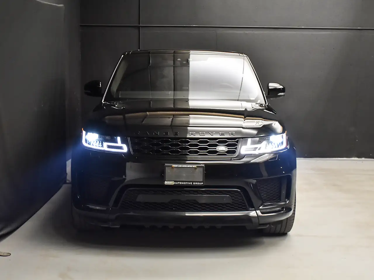 Land Rover Range Rover Sport снимка Land Rover Range Rover Sport