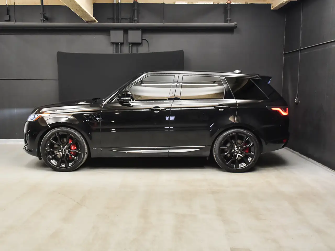 Land Rover Range Rover Sport снимка Land Rover Range Rover Sport