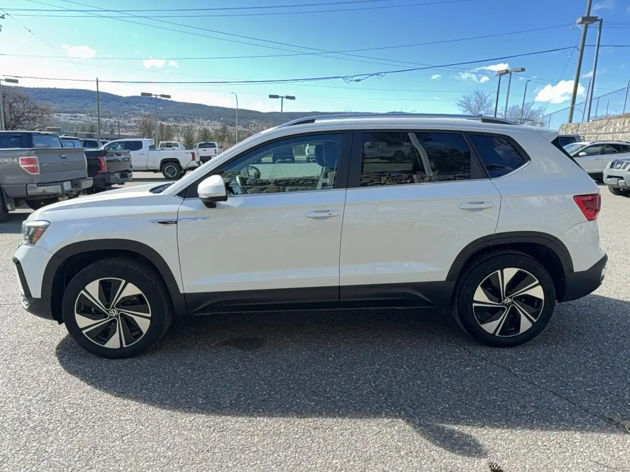 Volkswagen Taos снимка Volkswagen Taos