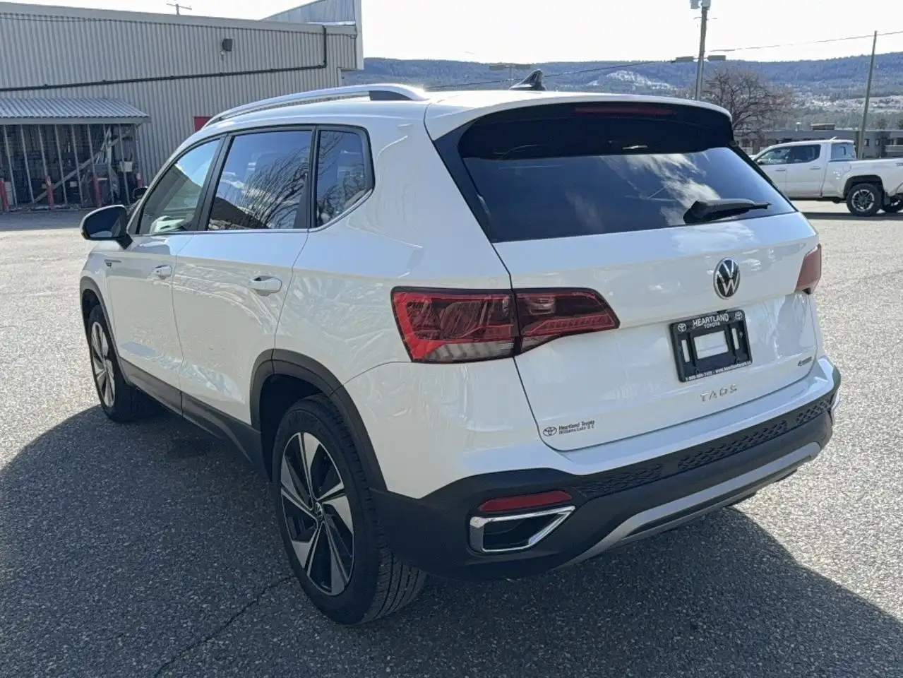 Volkswagen Taos снимка Volkswagen Taos