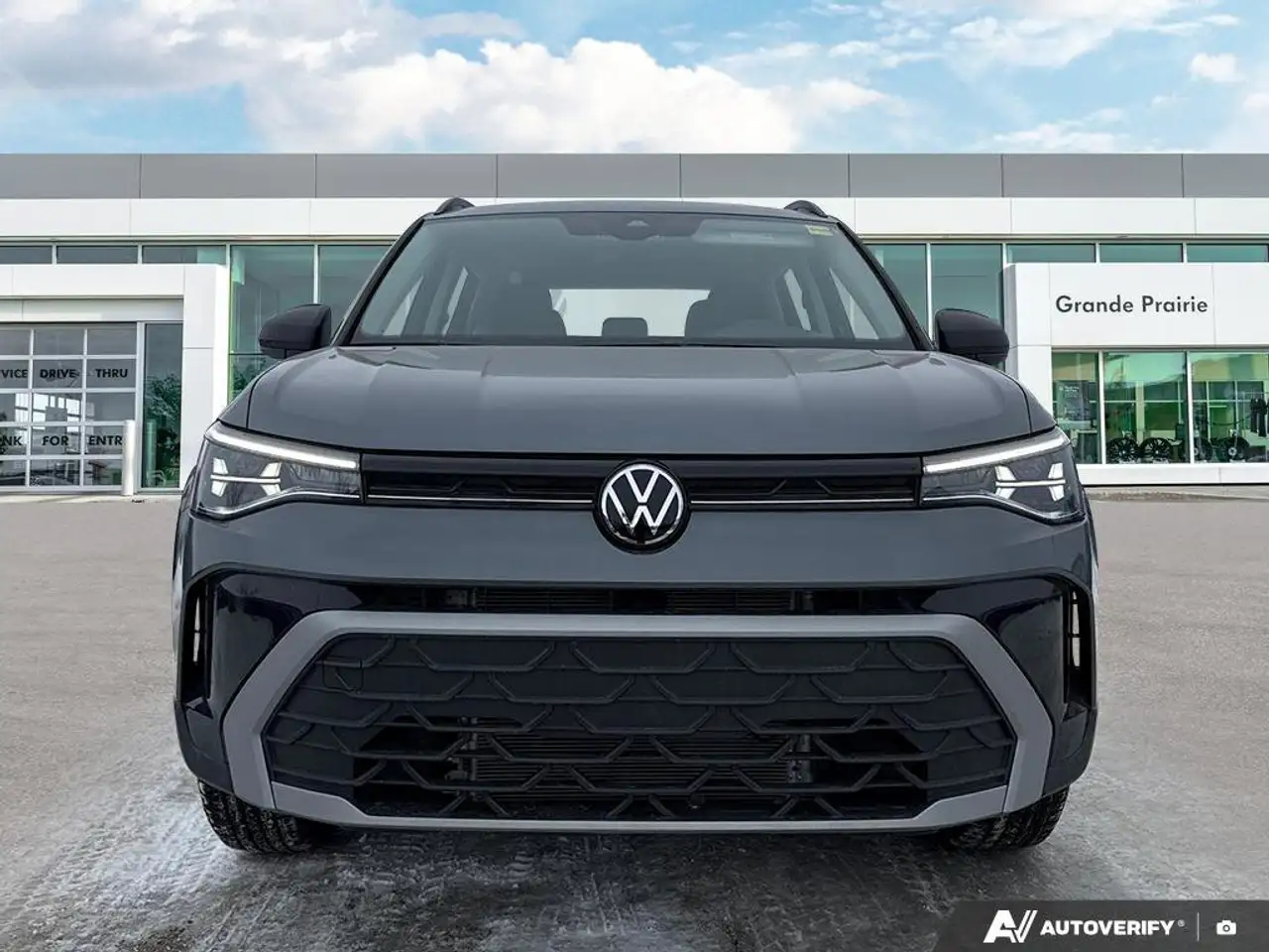 Volkswagen Taos снимка Volkswagen Taos