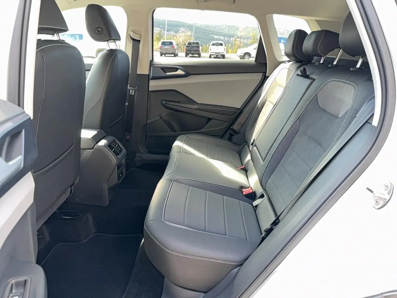 Volkswagen Taos снимка Volkswagen Taos