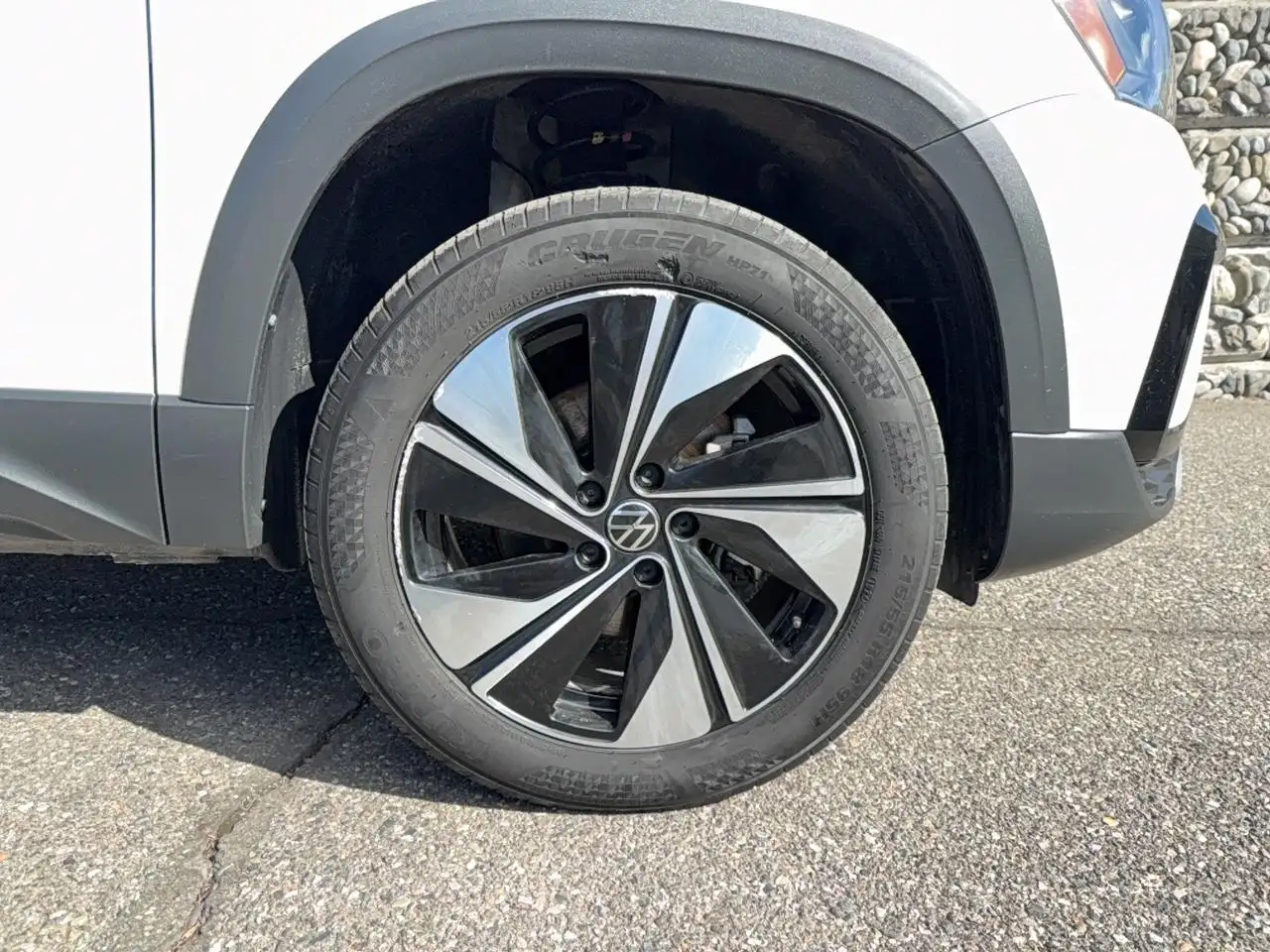 Volkswagen Taos снимка Volkswagen Taos