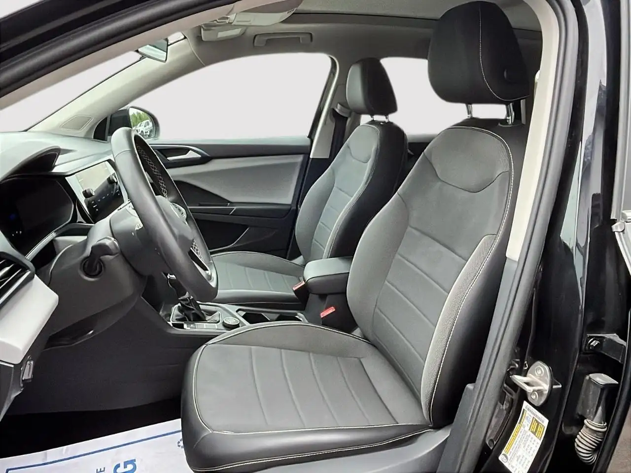 Volkswagen Taos снимка Volkswagen Taos