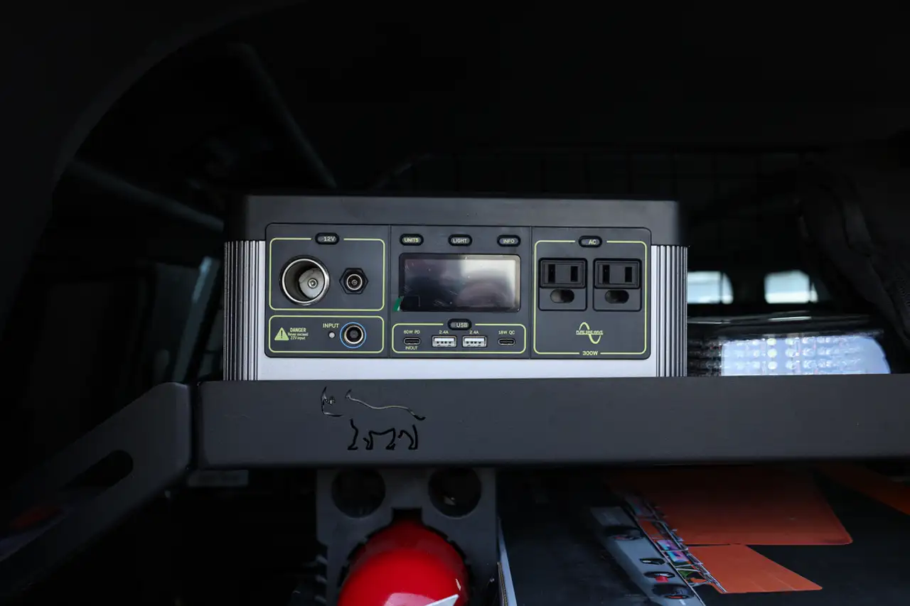Land Rover Defender снимка Land Rover Defender