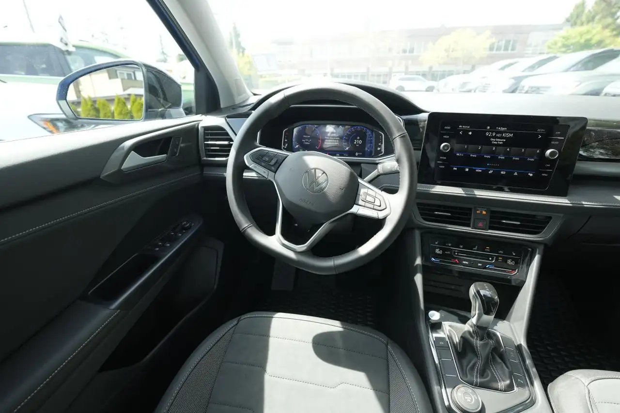 Volkswagen Taos снимка Volkswagen Taos