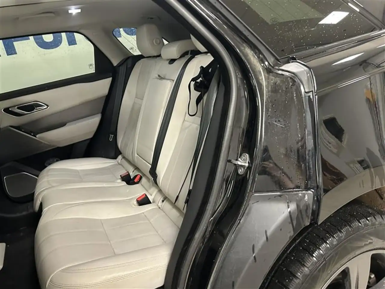 Land Rover Range Rover Velar снимка Land Rover Range Rover Velar
