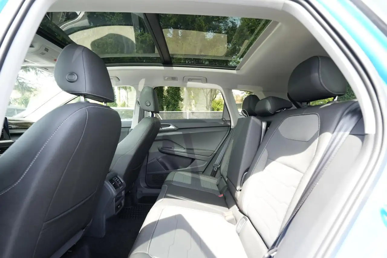 Volkswagen Taos снимка Volkswagen Taos