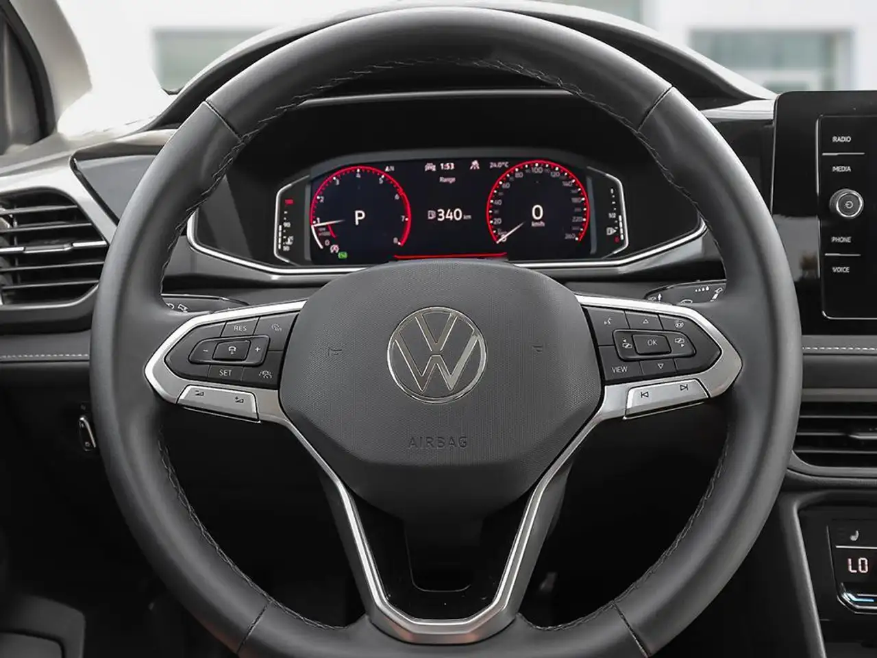 Volkswagen Taos снимка Volkswagen Taos
