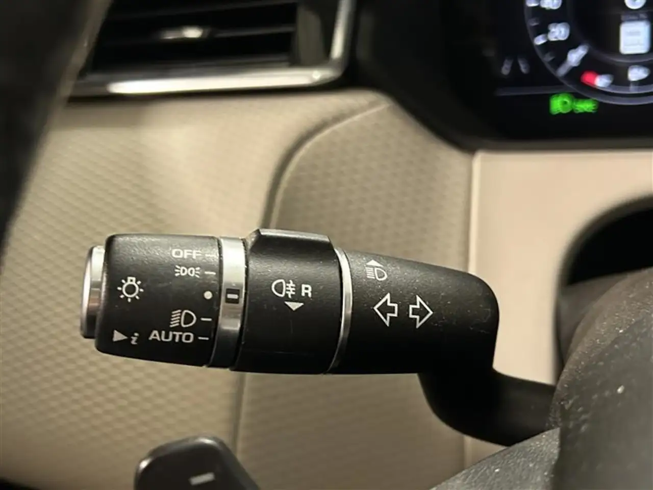 Land Rover Range Rover Velar снимка Land Rover Range Rover Velar