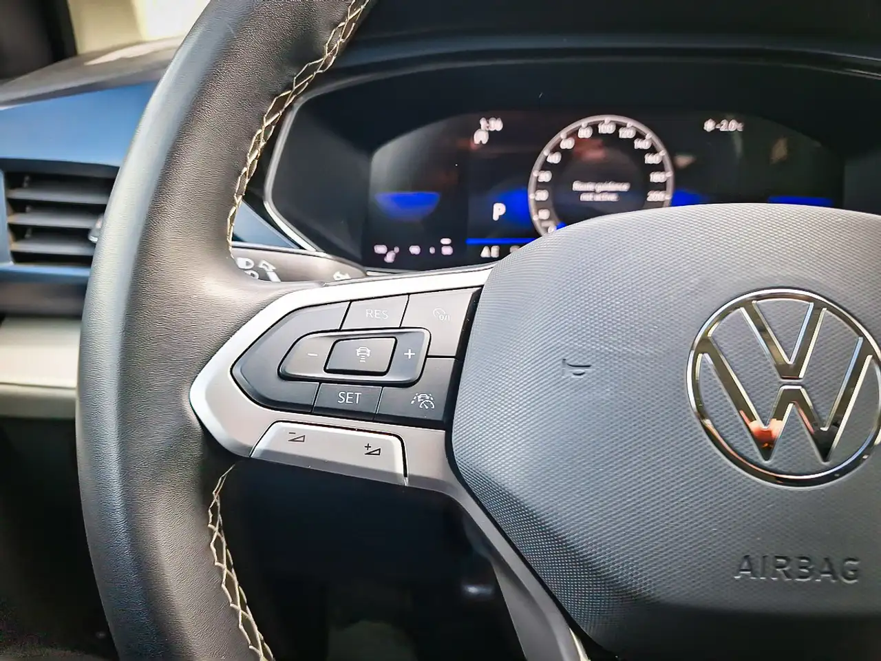 Volkswagen Taos снимка Volkswagen Taos