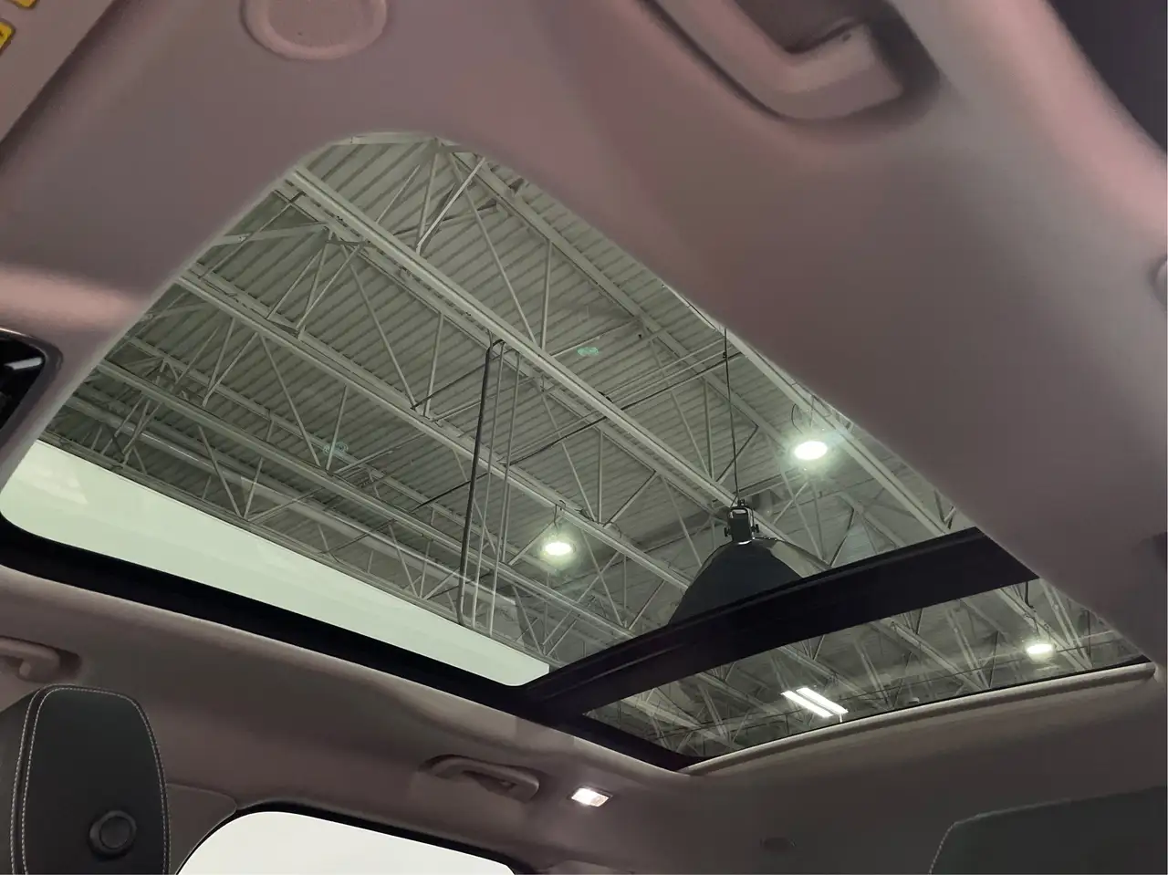 Land Rover Range Rover Velar снимка Land Rover Range Rover Velar