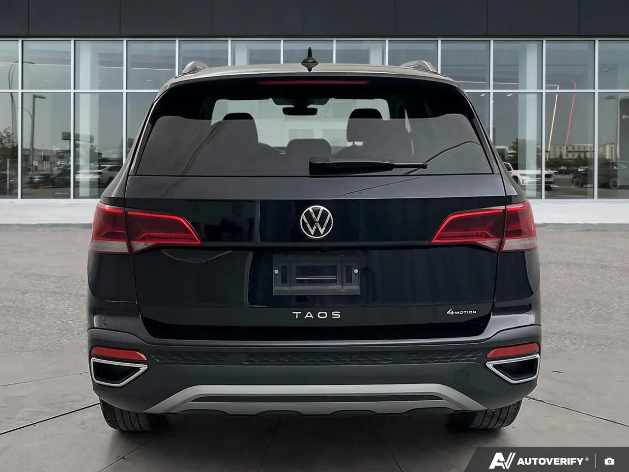 Volkswagen Taos снимка Volkswagen Taos