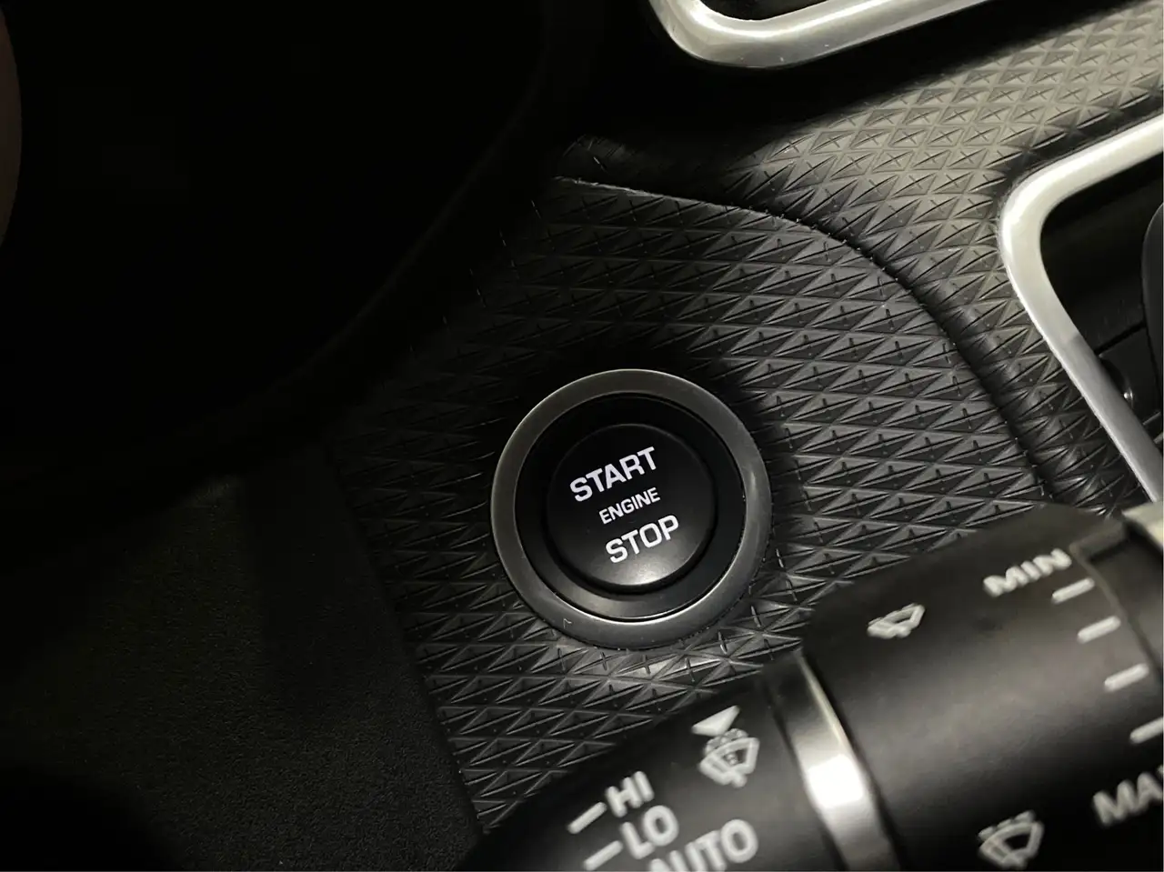 Land Rover Range Rover Velar снимка Land Rover Range Rover Velar