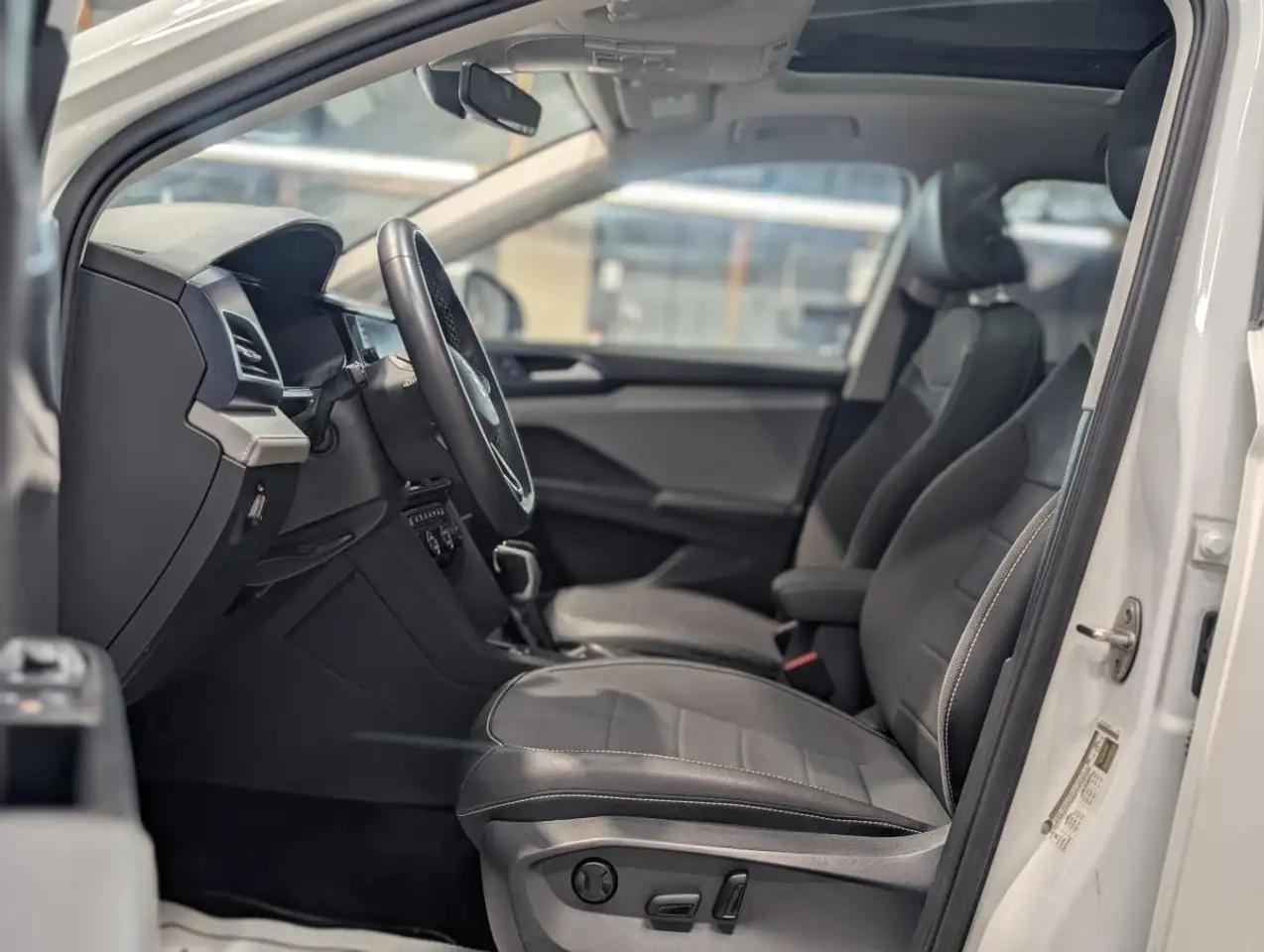 Volkswagen Taos снимка Volkswagen Taos