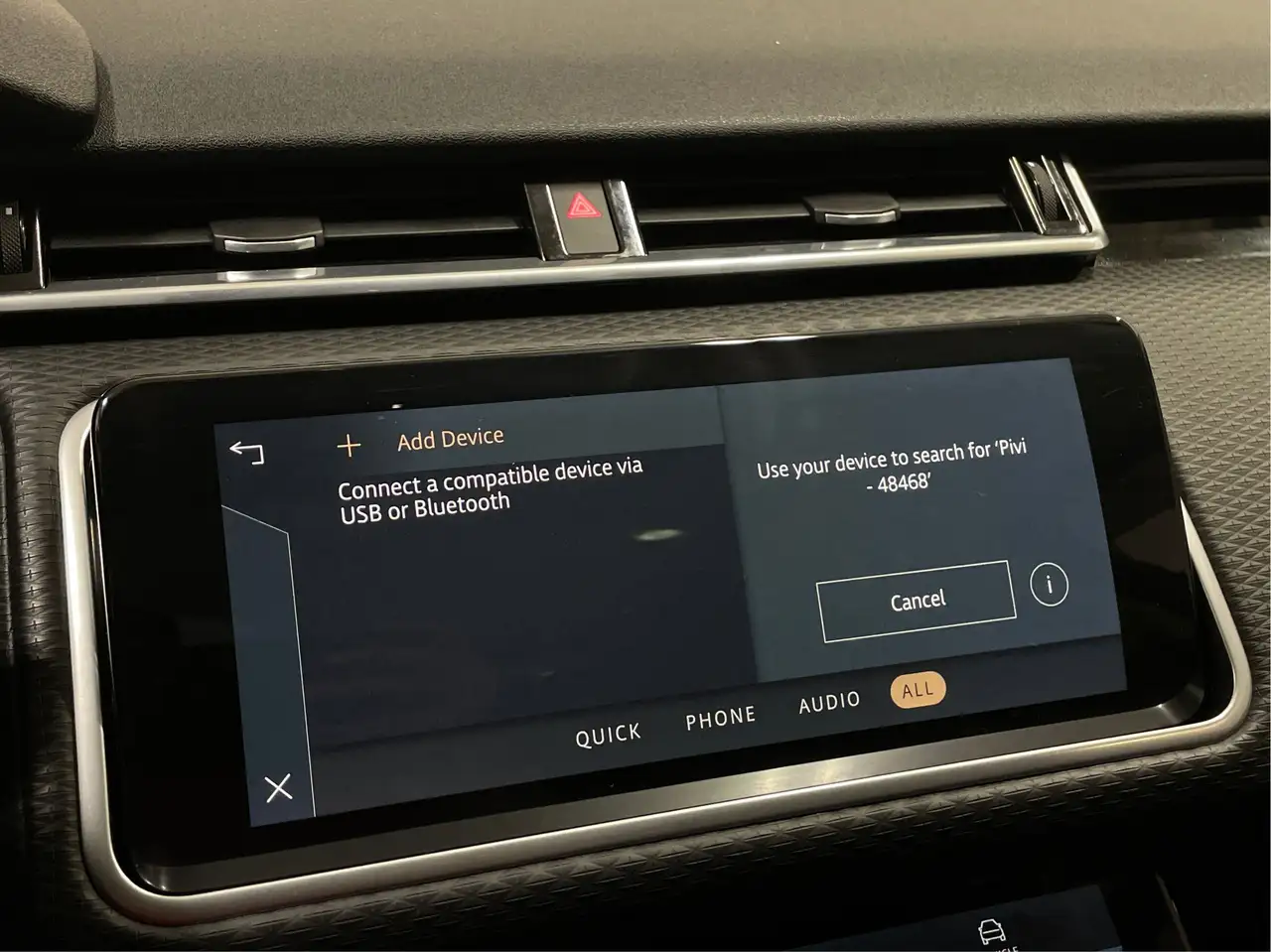 Land Rover Range Rover Velar снимка Land Rover Range Rover Velar