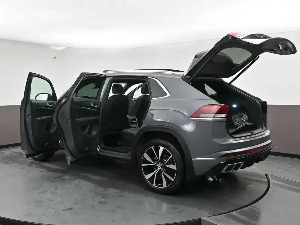 Volkswagen Atlas снимка Volkswagen Atlas