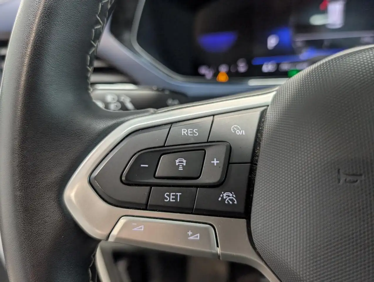Volkswagen Taos снимка Volkswagen Taos