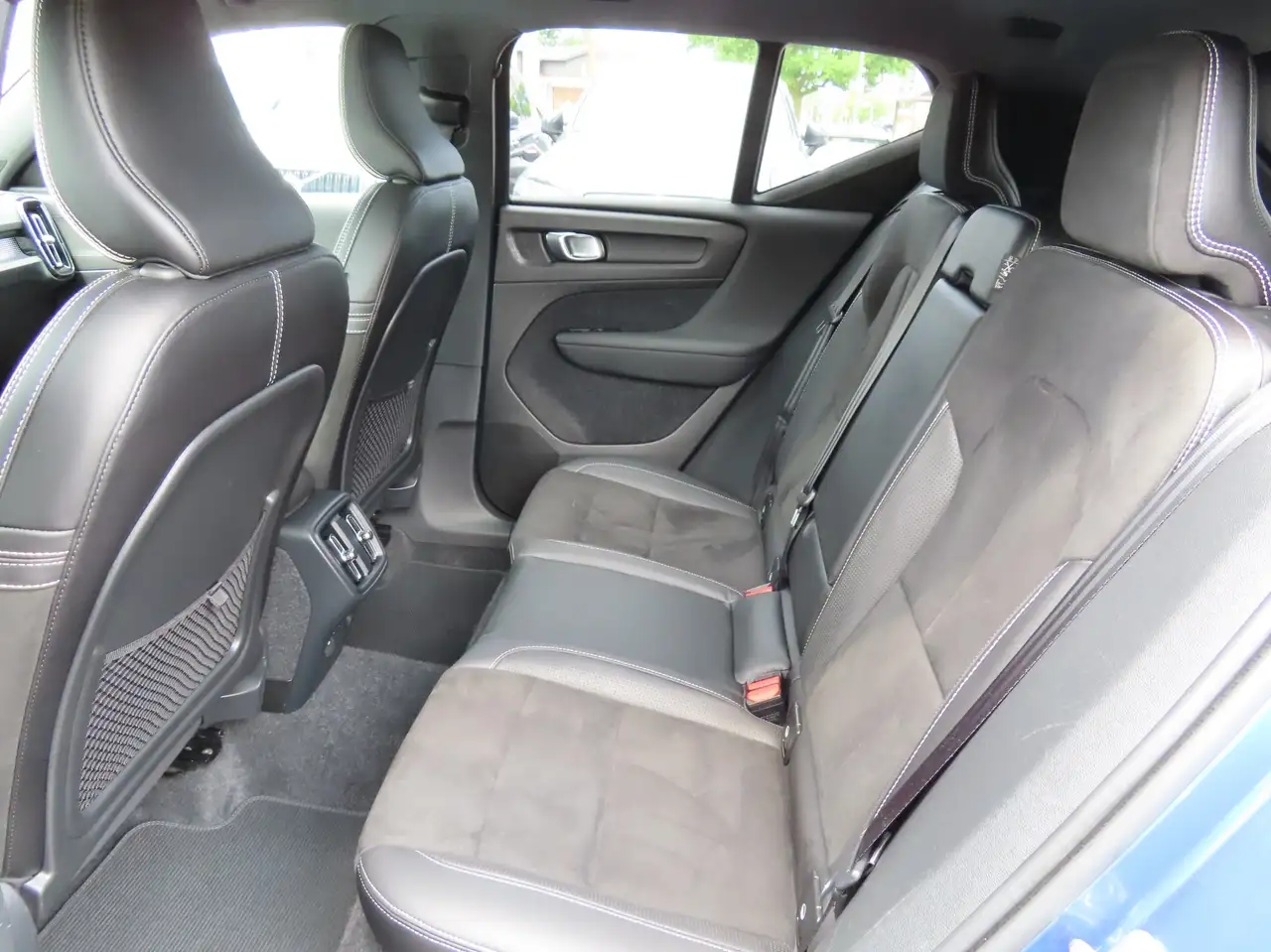 Volvo XC40 снимка Volvo XC40