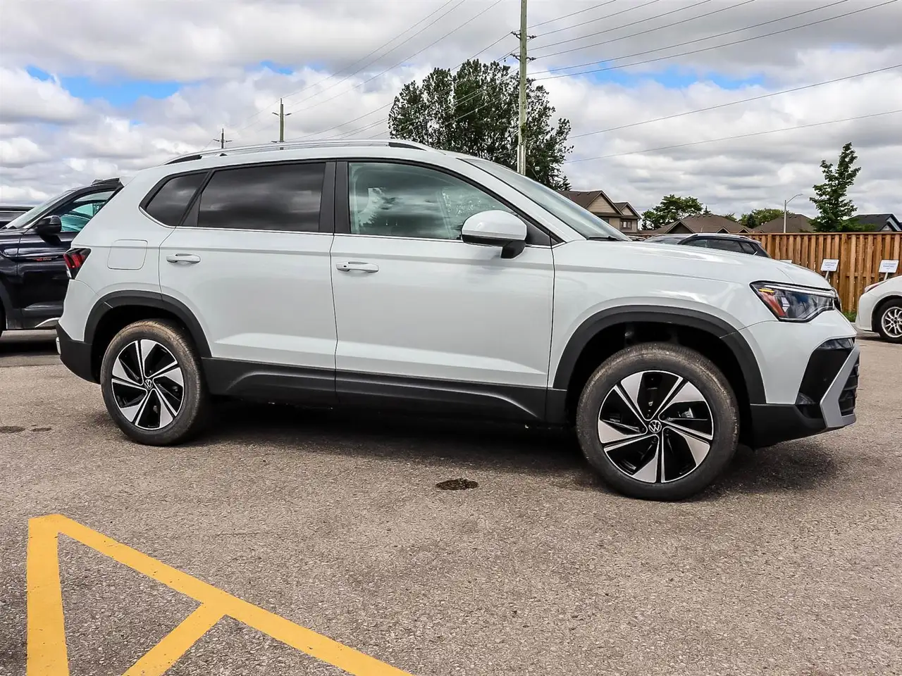 Volkswagen Taos снимка Volkswagen Taos