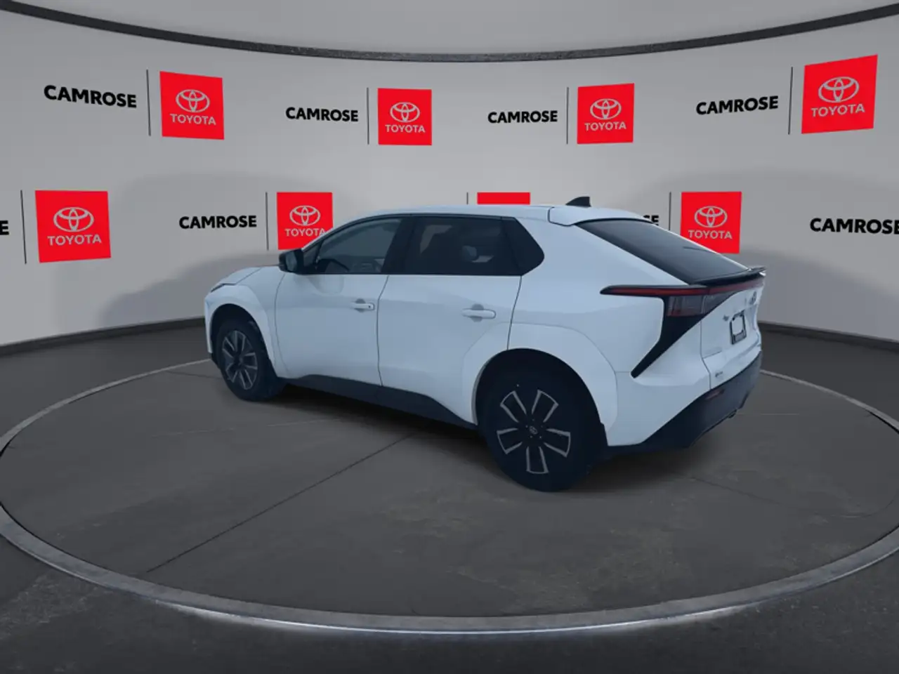 Toyota bZ снимка Toyota bZ
