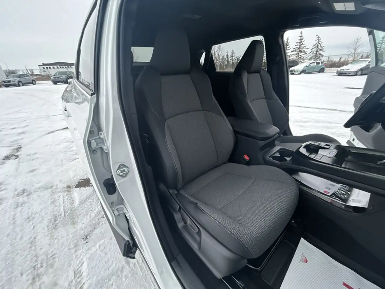 Toyota bZ снимка Toyota bZ