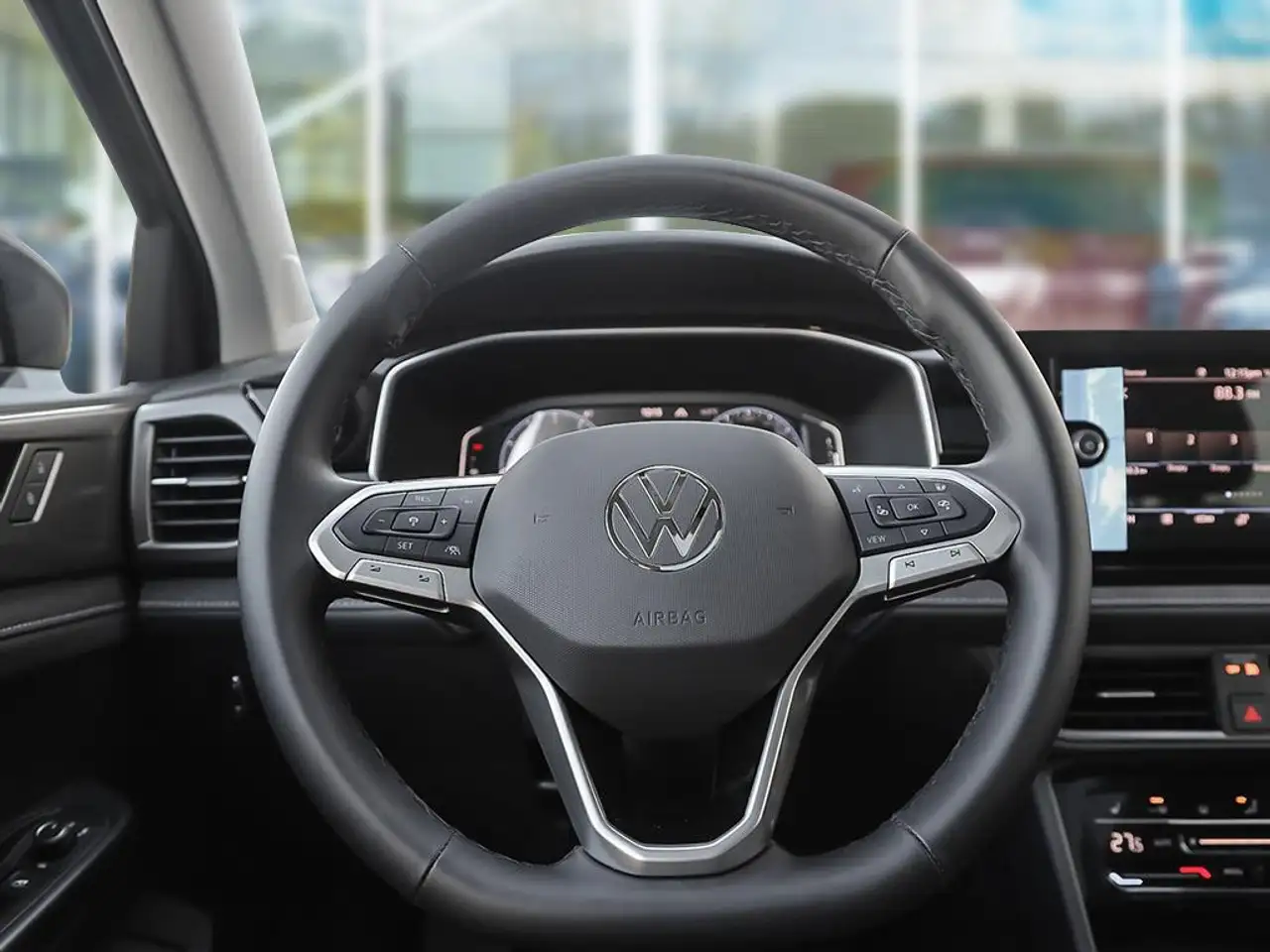 Volkswagen Taos снимка Volkswagen Taos