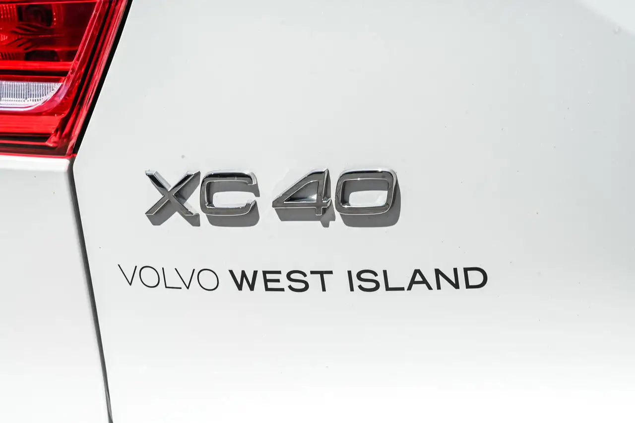 Volvo XC40 снимка Volvo XC40