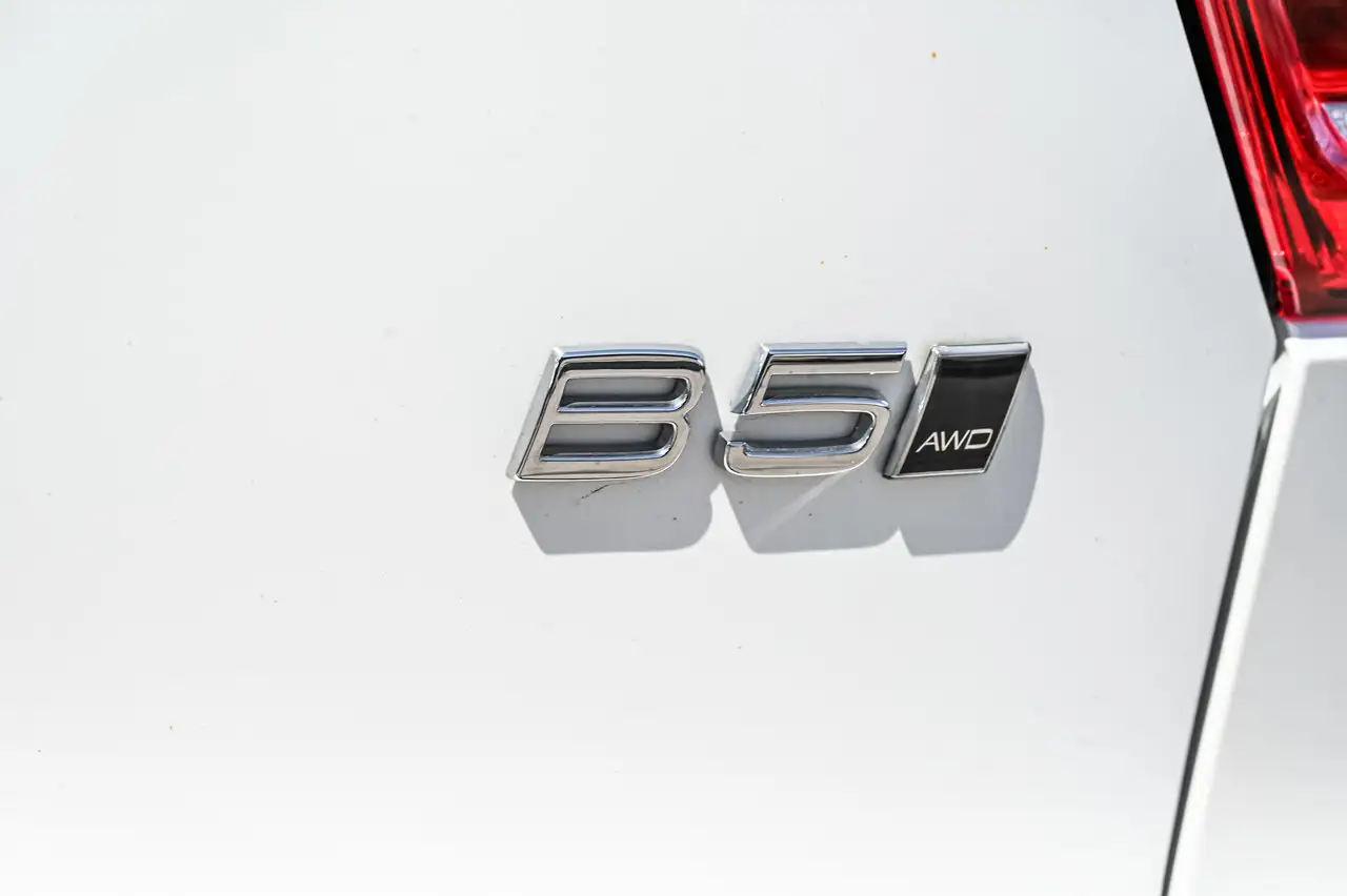 Volvo XC40 снимка Volvo XC40