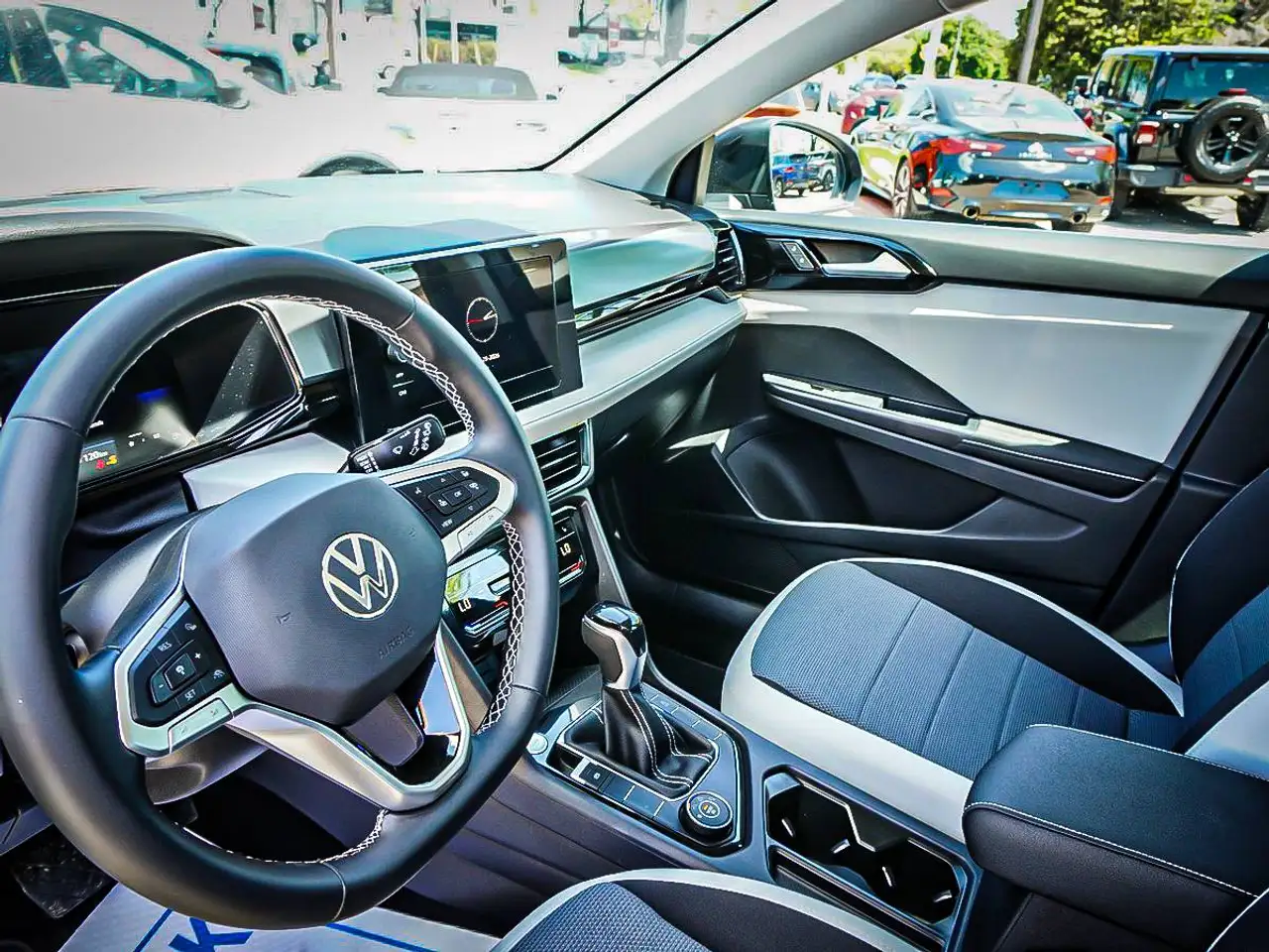 Volkswagen Taos снимка Volkswagen Taos