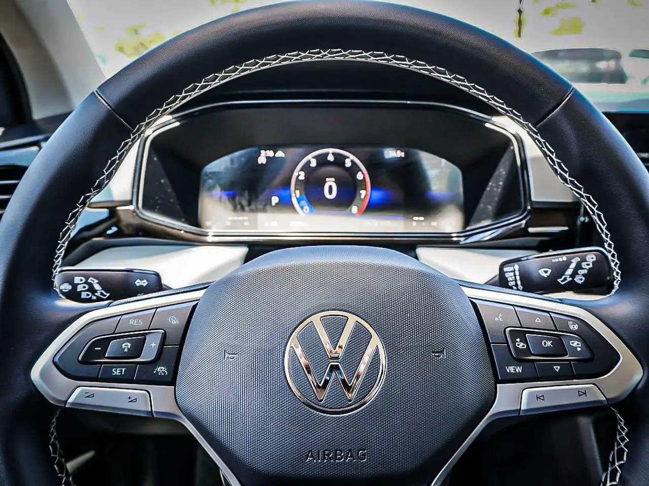 Volkswagen Taos снимка Volkswagen Taos