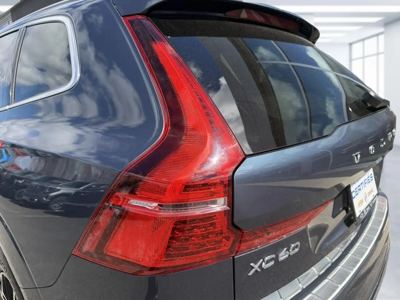 Volvo XC60 снимка Volvo XC60