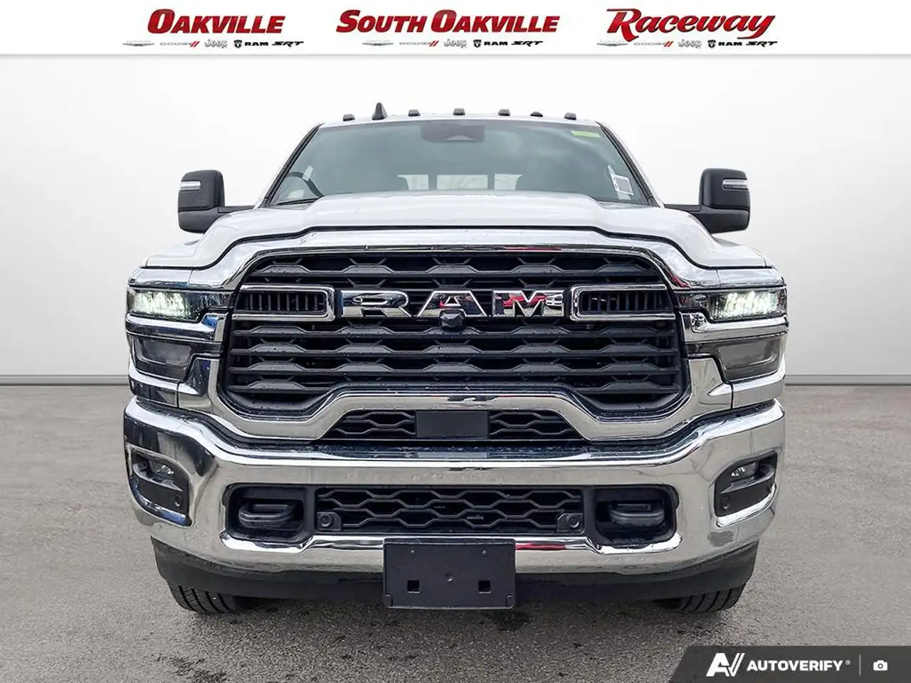 RAM 2500 снимка RAM 2500