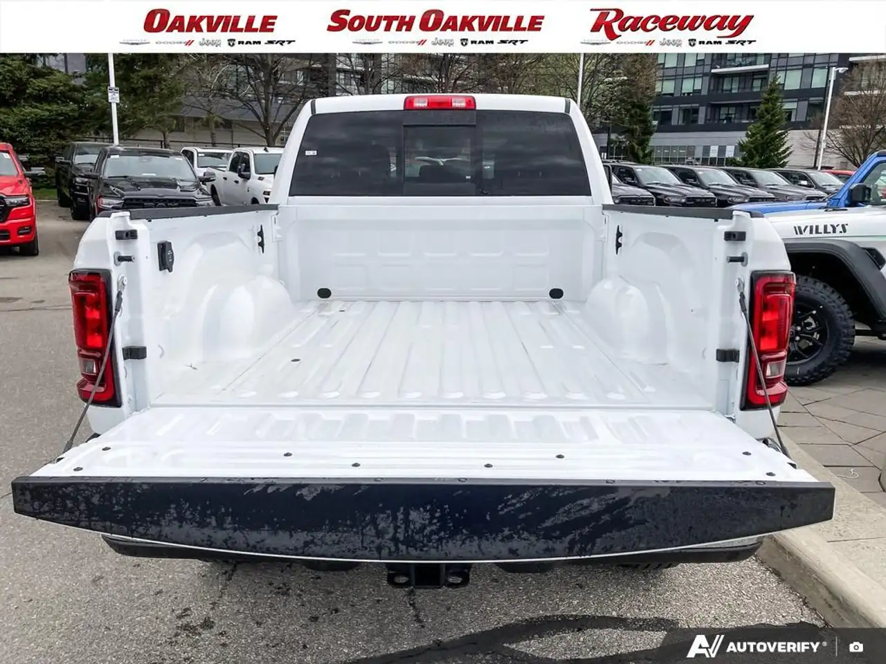 RAM 2500 снимка RAM 2500