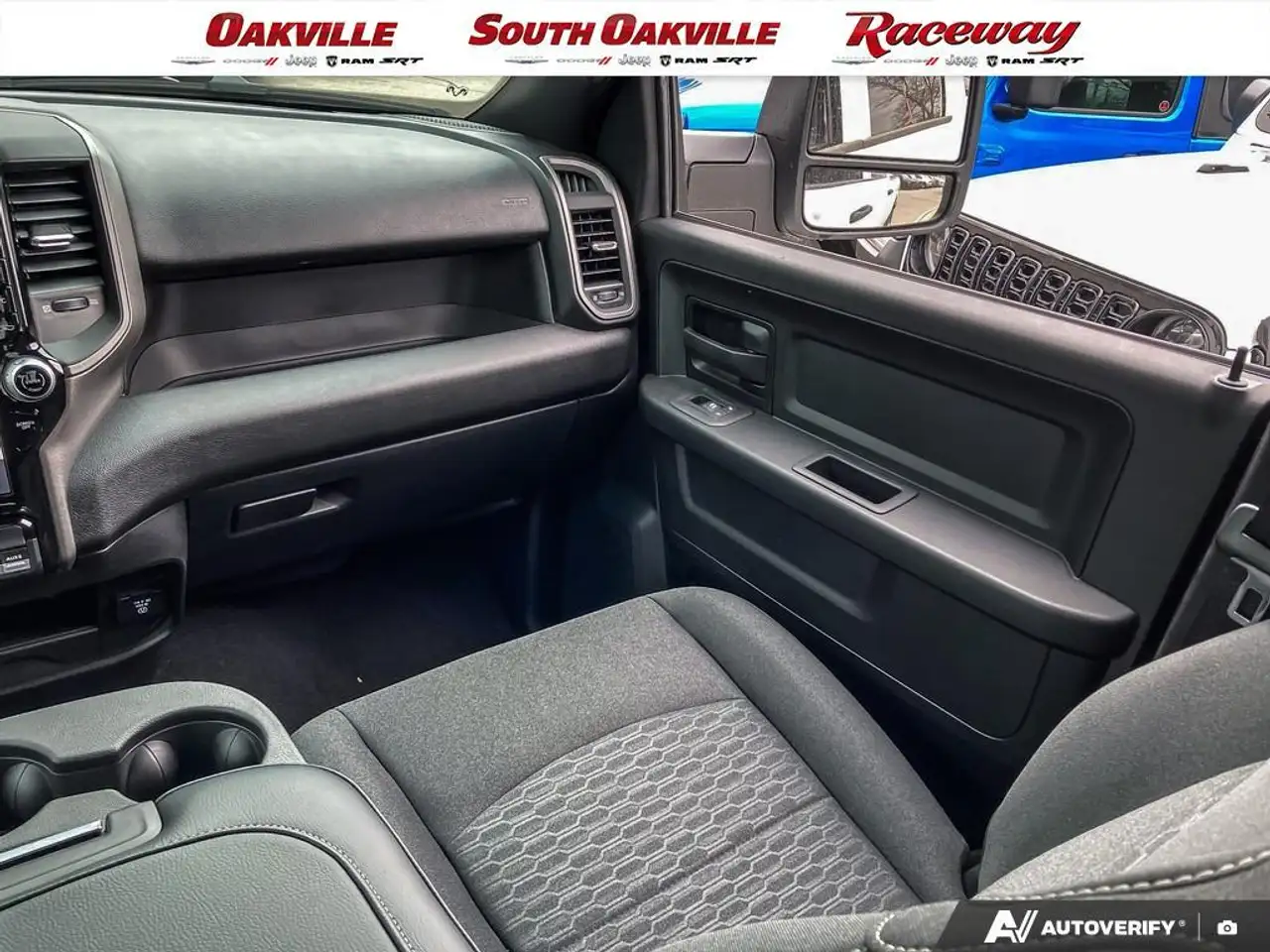 RAM 2500 снимка RAM 2500