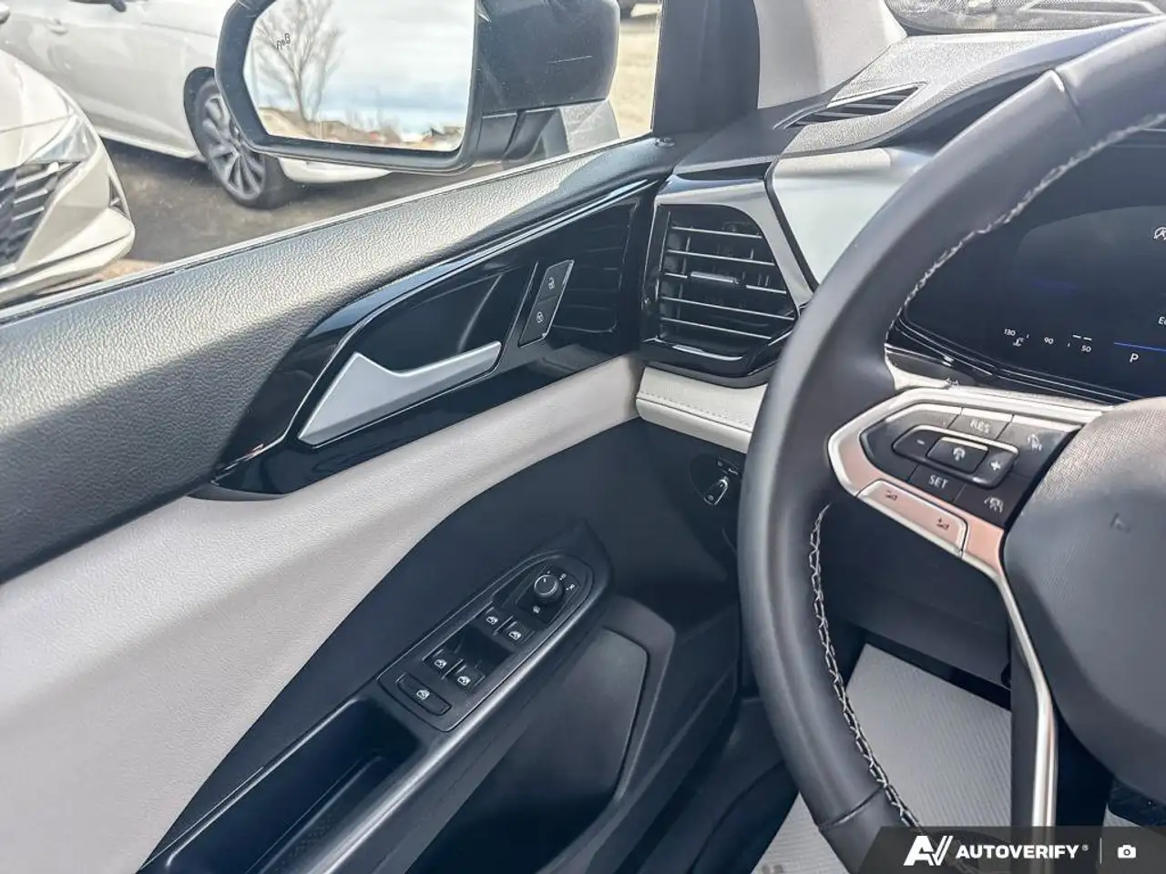 Volkswagen Taos снимка Volkswagen Taos