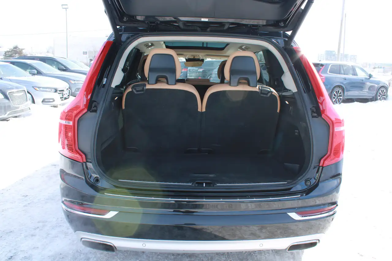 Volvo XC90 photo Volvo XC90