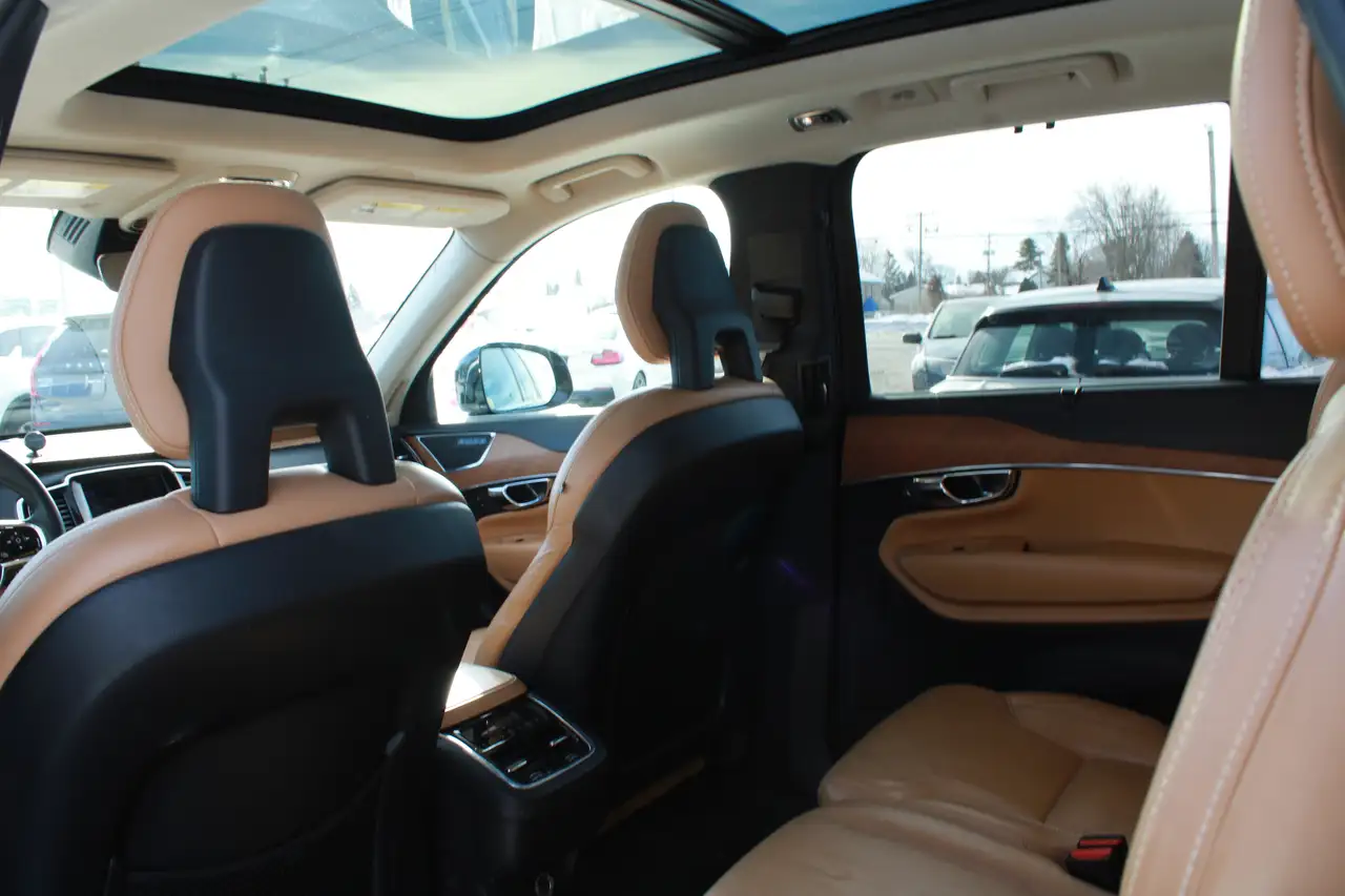 Volvo XC90 photo Volvo XC90