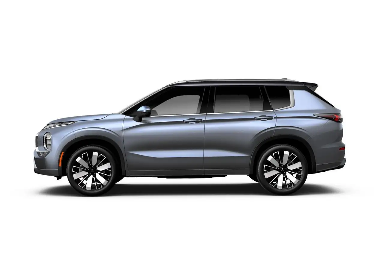 Mitsubishi Outlander photo Mitsubishi Outlander