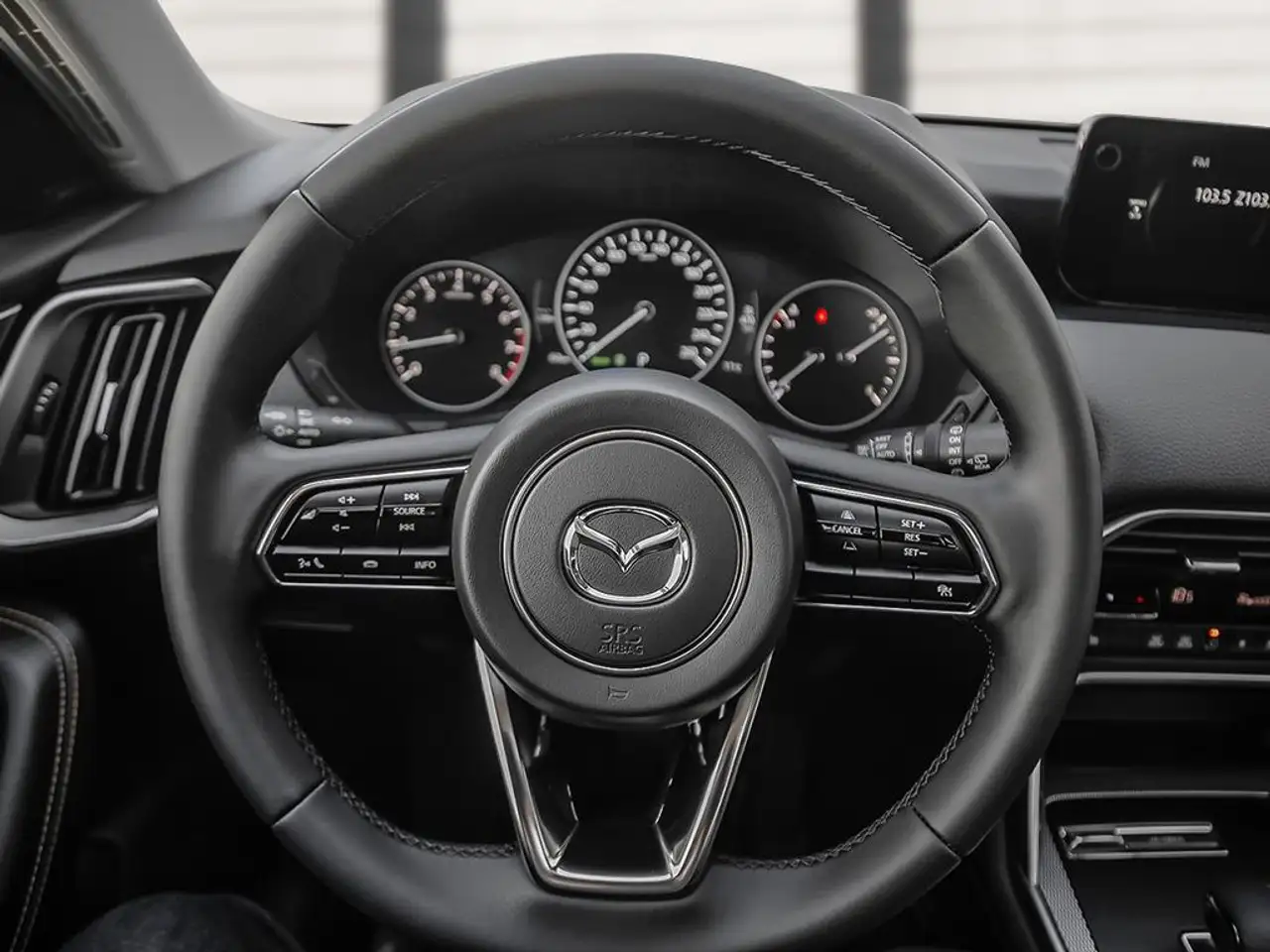 Mazda CX-70 MHEV fotografie Mazda CX-70 MHEV