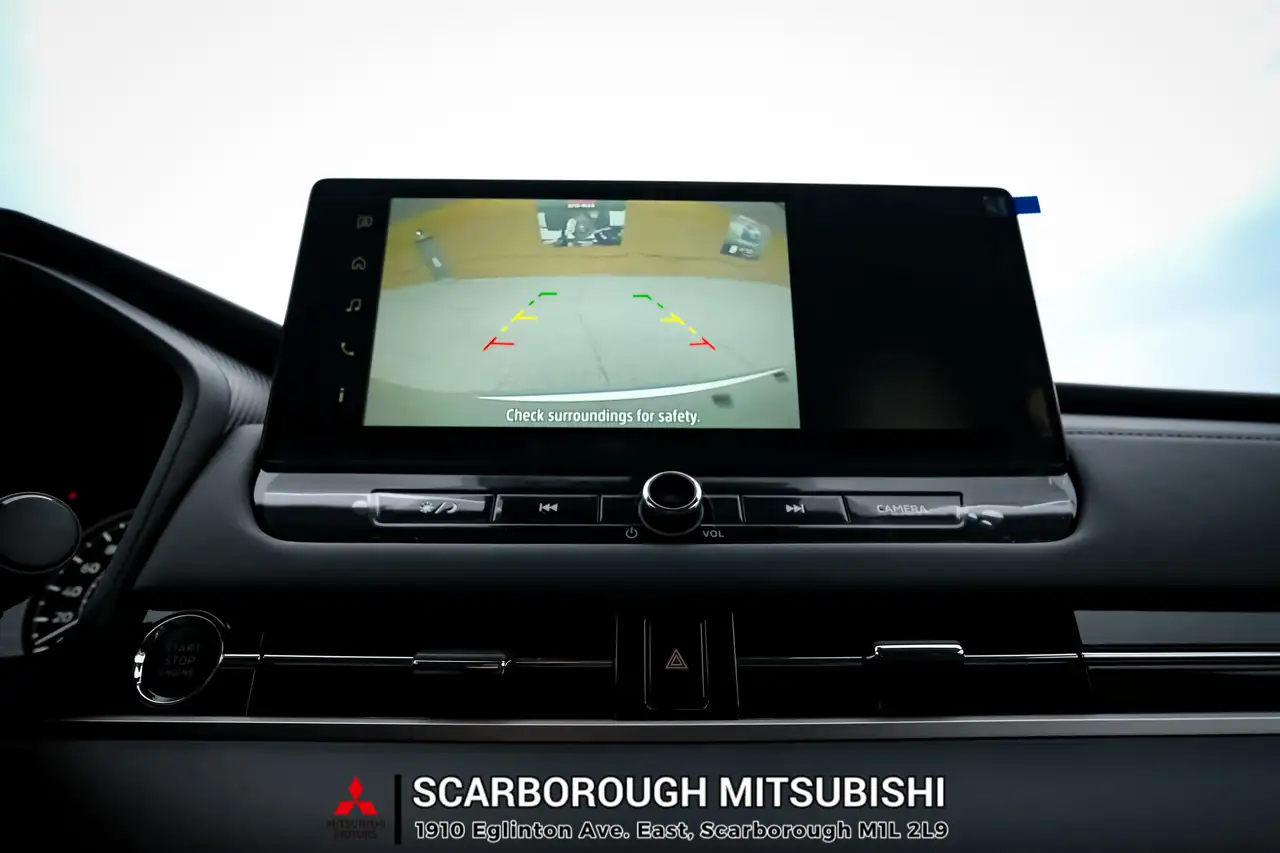 Mitsubishi Outlander снимка Mitsubishi Outlander