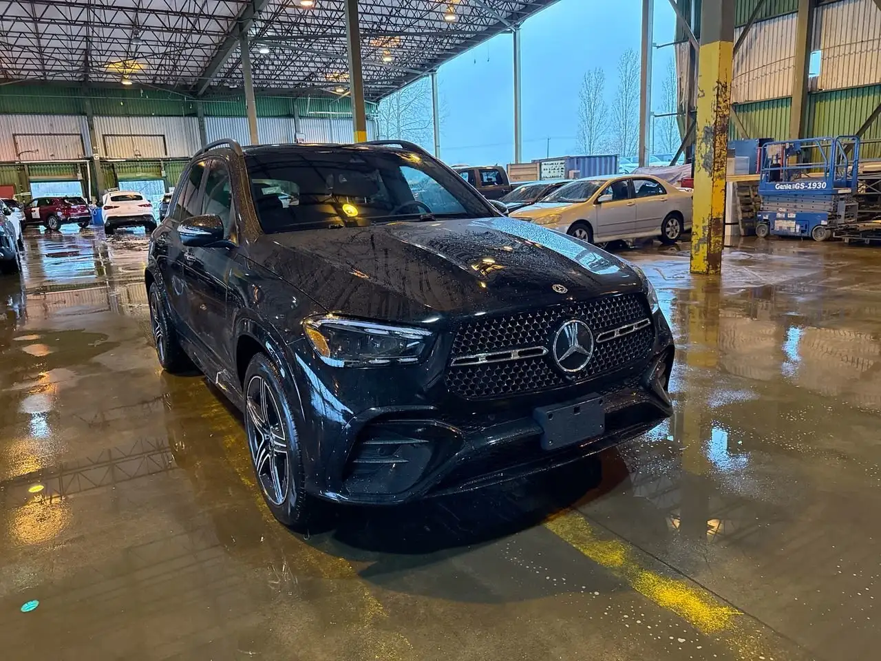 Mercedes-Benz GLE снимка Mercedes-Benz GLE