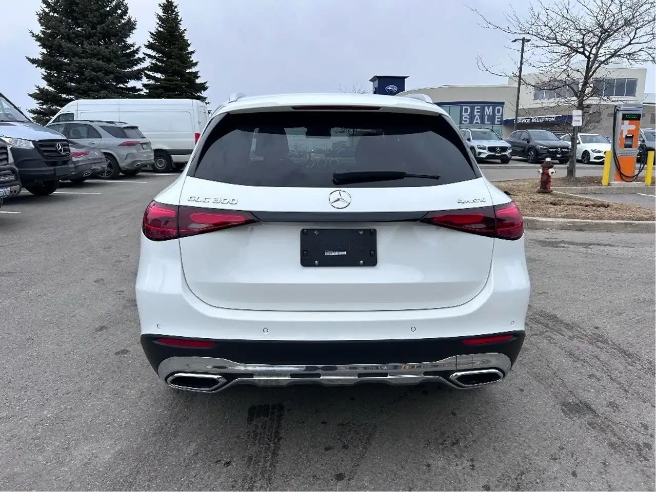 Mercedes-Benz GLC снимка Mercedes-Benz GLC